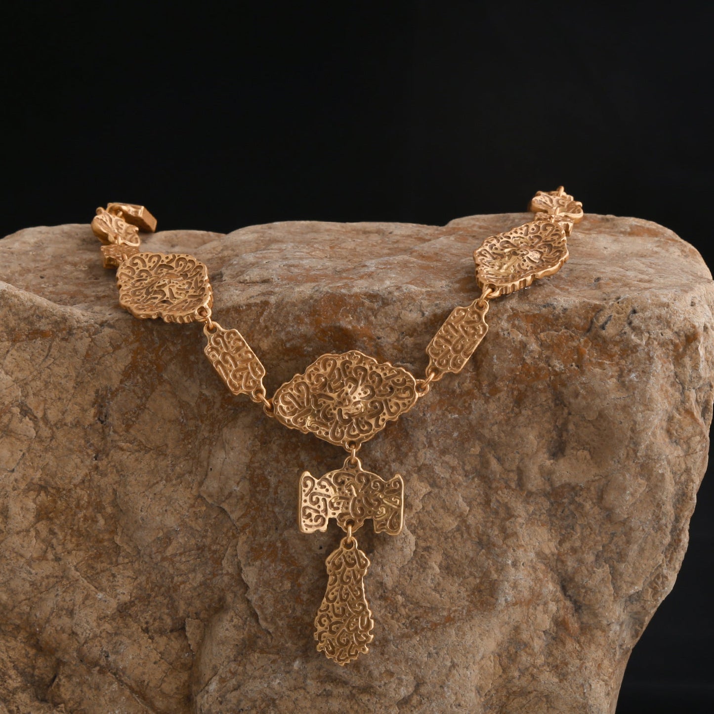 Vintage Rose Quartz Jewelry Set with Diamonds,Luxury Design Necklace, High-End Tassel Earrings with Silver Studs