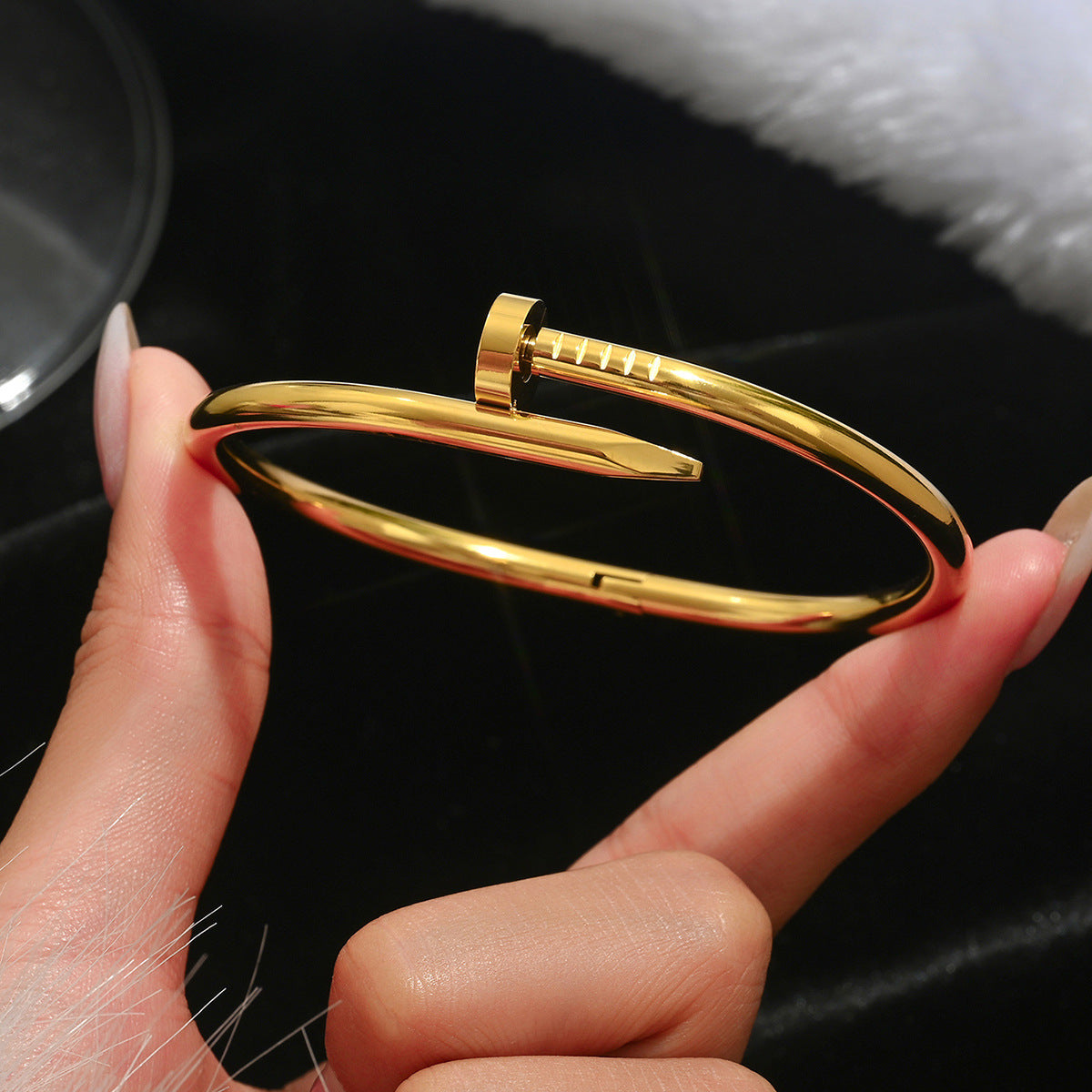 stainless steel nail bangle, color-resistant 18K gold plated bangle