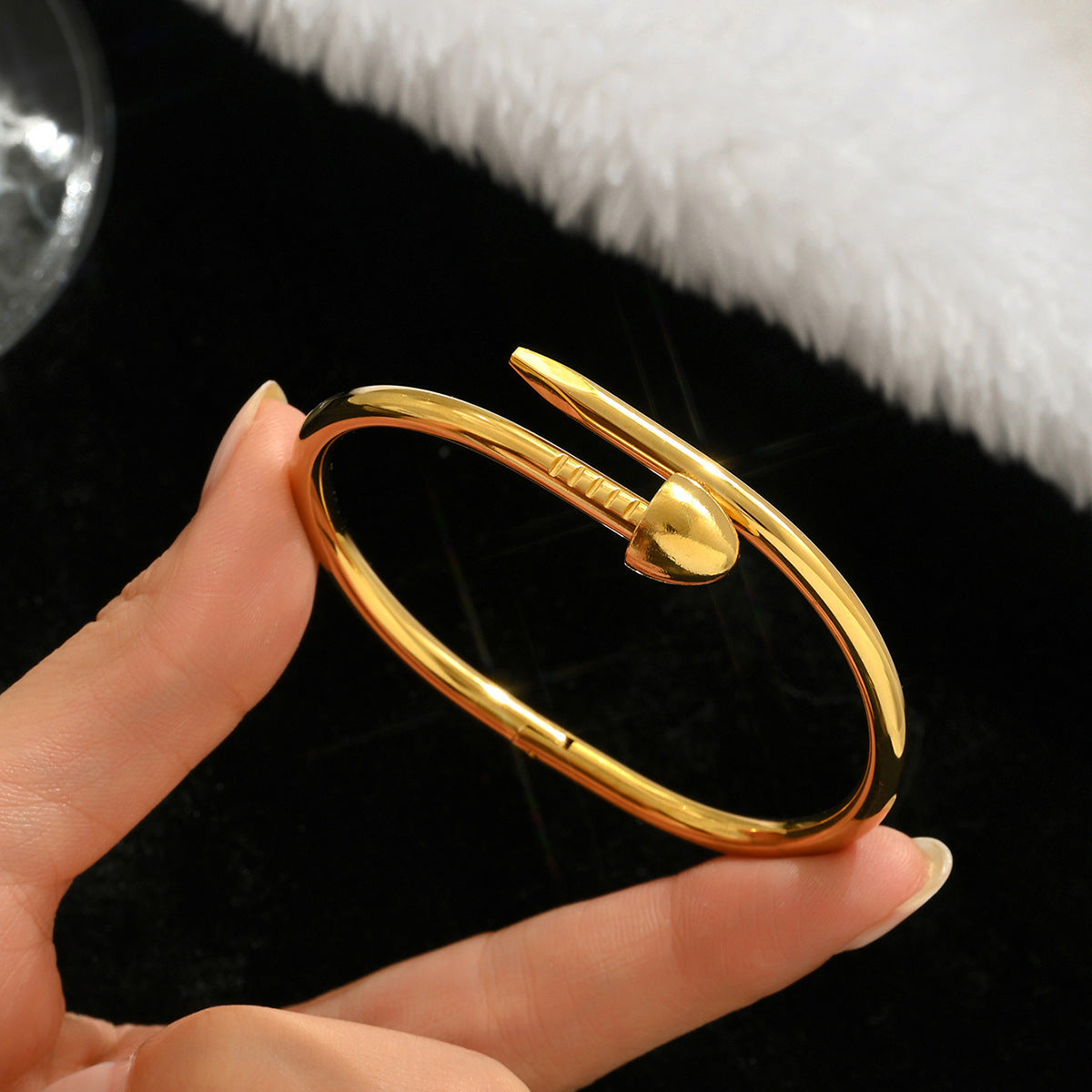 stainless steel nail bangle, color-resistant 18K gold plated bangle